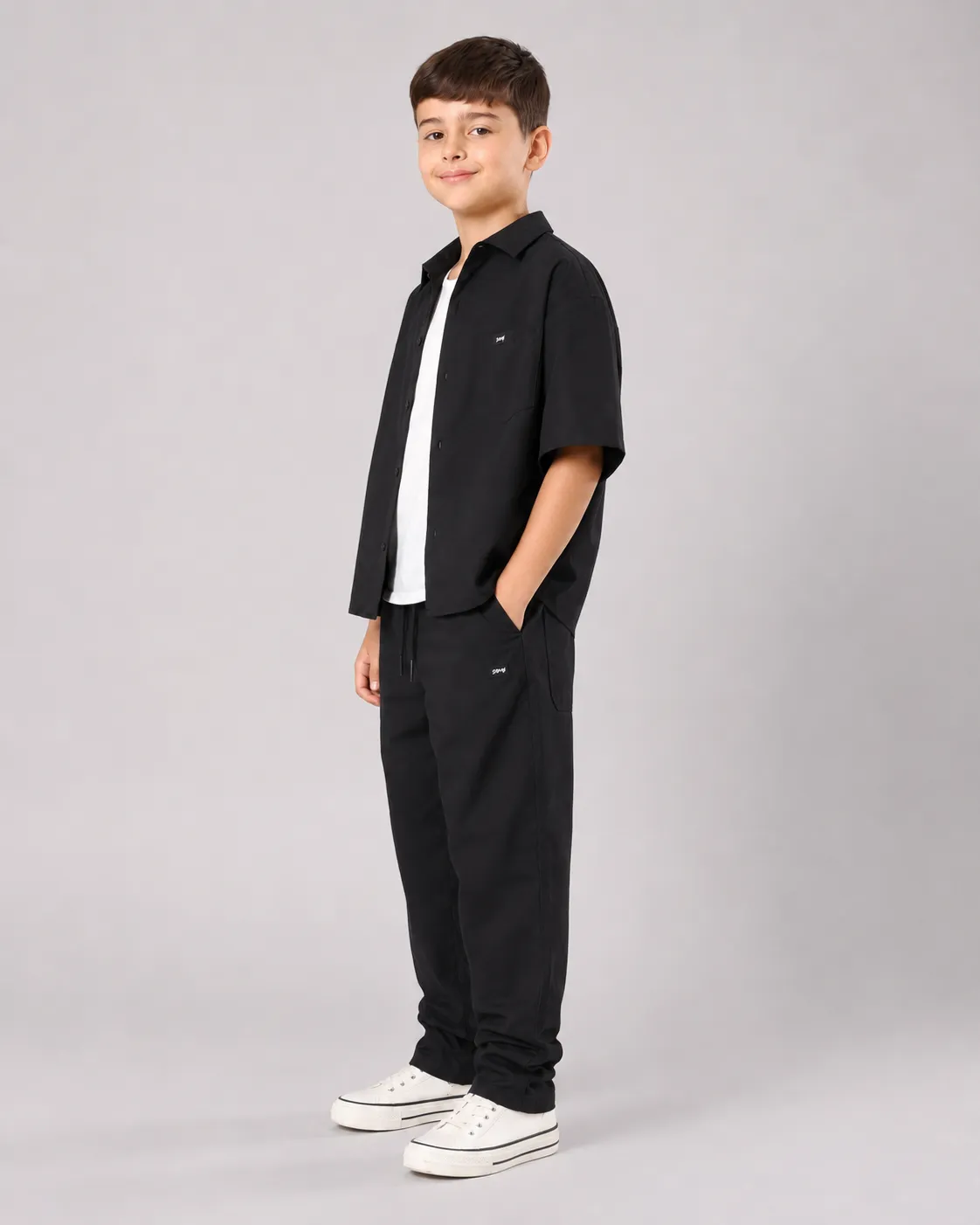 Kids A Look 2