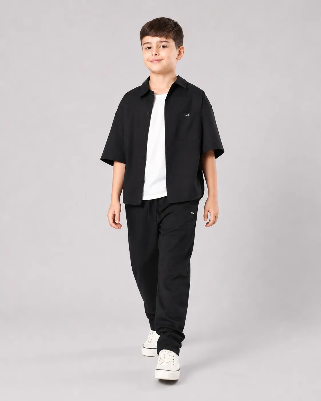 Kids A Look 6